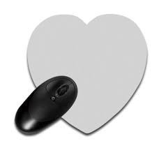 Szív alakú egérpad