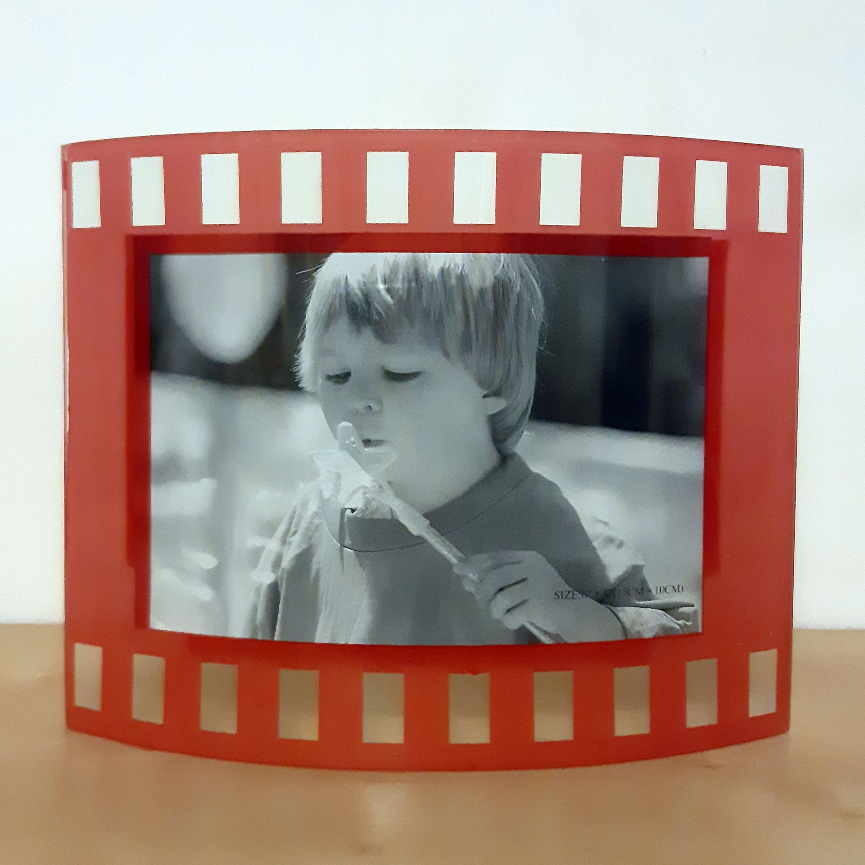 10x15 filmes, piros képkeret